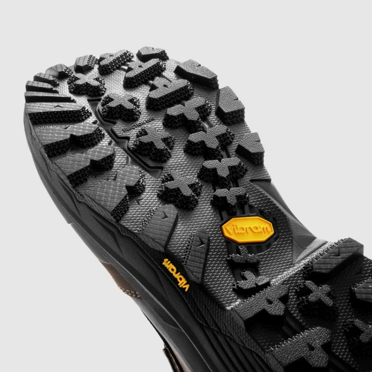 buty-motocyklowe-rebelhorn-defender-desert-podeszwa