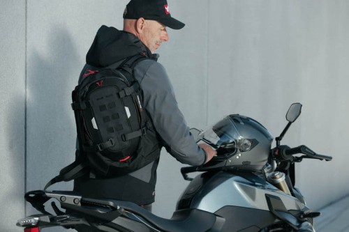 plecak-sw-motech-pro-cosmo-16l-model