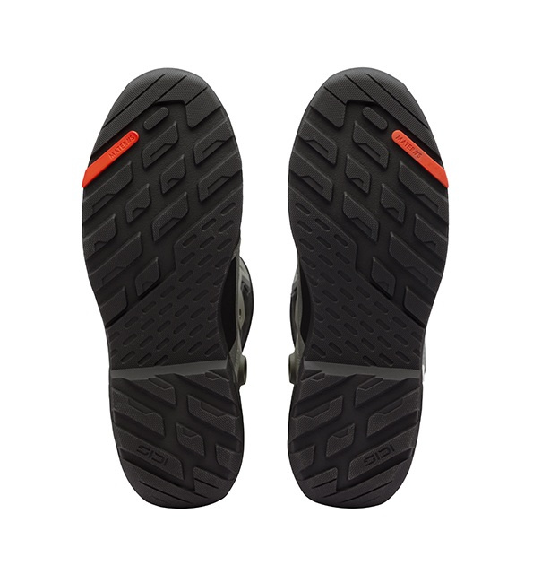 buty-motocyklowe-sidi-taurus-gore-tex-deep-forest-podeszwa